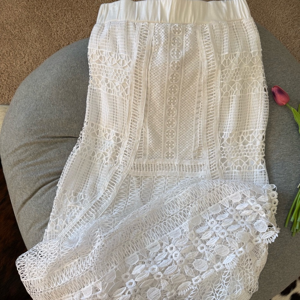 NEW-XCVI Bohemian Semi-Sheer White Open Crochet Maxi Skirt with Partial Liner-M - Picture 5 of 12
